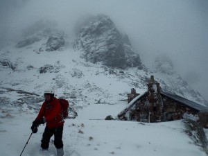 Carn Mor Dearg Arete on a winter skills week