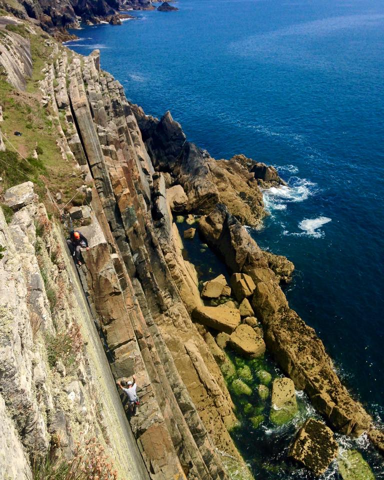 Lead climbing skills barcud