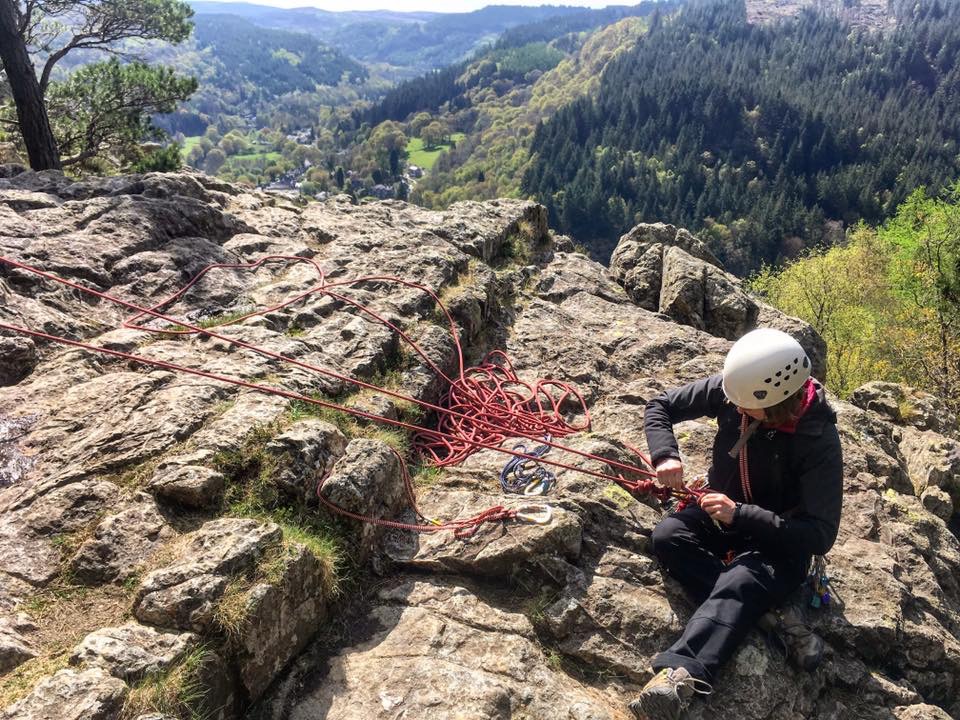 Hazel setting up on Clogwyn Cyrau 