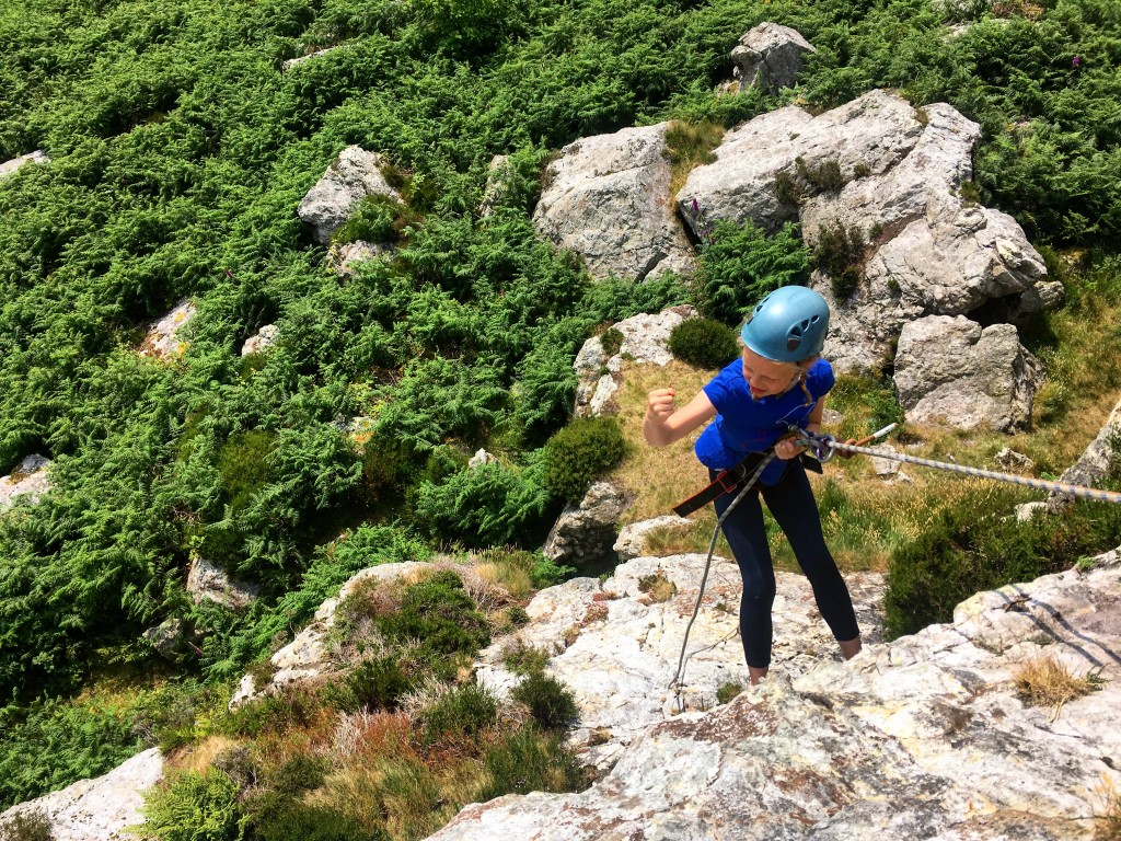 Strong! A school group abseiling in Pembrokeshire 