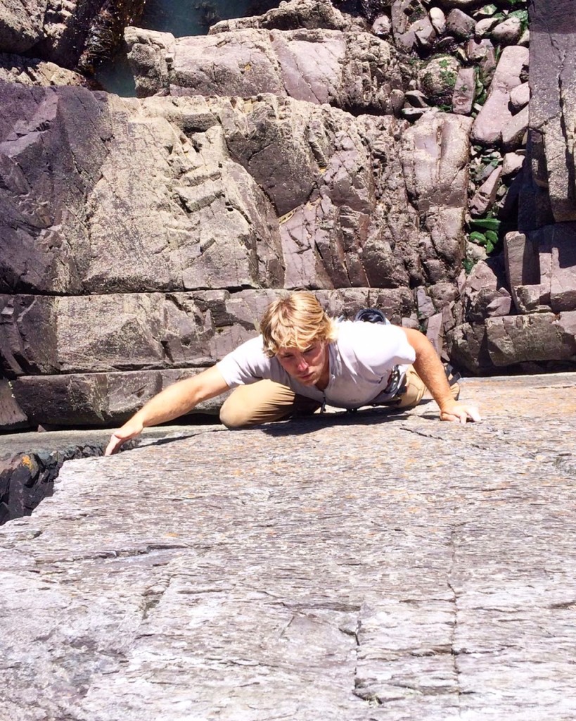 Soloing Dreamboat Annie at Porth Clais. pembrokeshire climbing. my 42nd climb of the day..