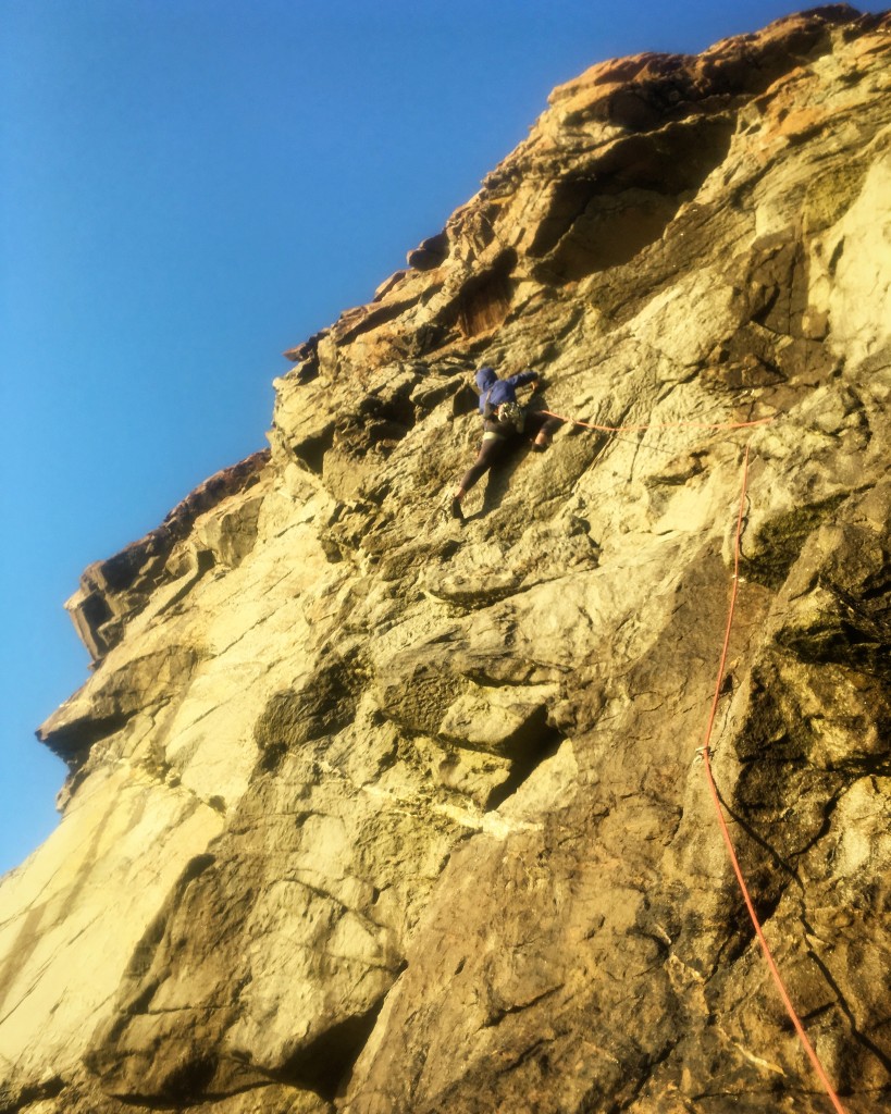 Joey on the sharp end and pushing her grade on some adventurous Pembrokeshire sea cliff multi-pitchclimbing!
