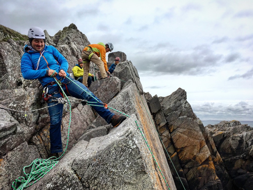 Cliff rescues training for TYF